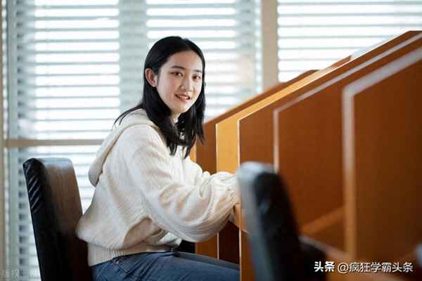 崗位自我鑒定300字—員工個人鑒定表自我鑒定