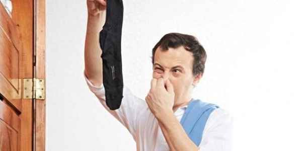 脚臭会把真菌吸进肺吗-脚臭真菌会传染吗