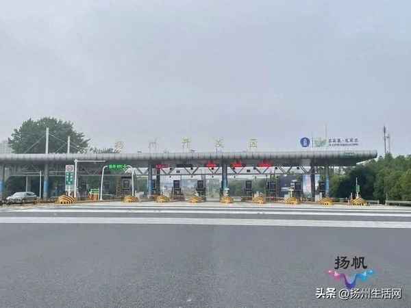 車載藍(lán)牙開關(guān)在哪里—老式車載藍(lán)牙按鍵圖解