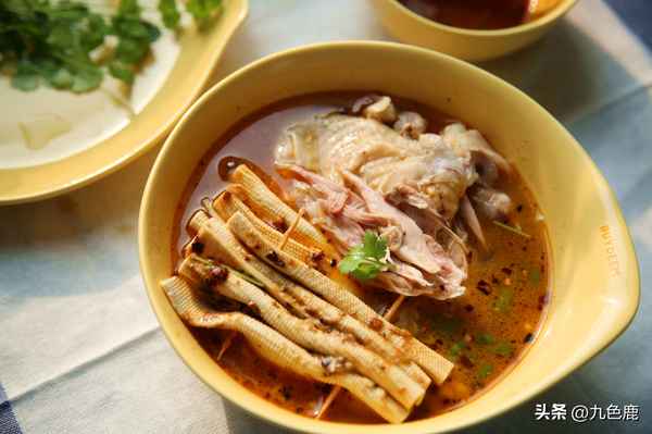 雞湯豆腐串的酸甜醬的做法—雞湯豆腐串蘸料怎么調(diào)