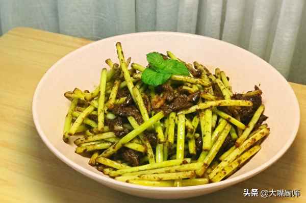 小炒肉瘦肉的做法 最正宗的做法(小炒瘦肉怎么做好吃)