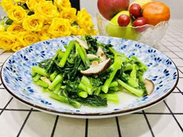 青菜炒香菇的正確制作方法、香菇盡量少吃最好不吃