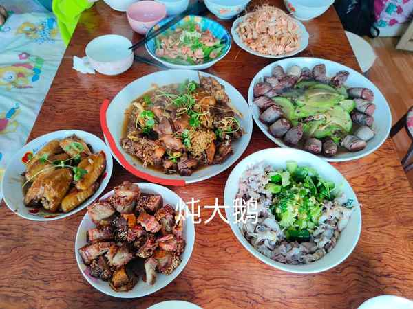 燉酸菜最忌放三種調料,東北大骨頭燉酸菜的正宗做法