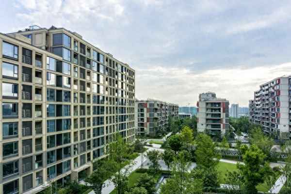 女孩子去万科物业好吗—万科管家专业经理是什么职位