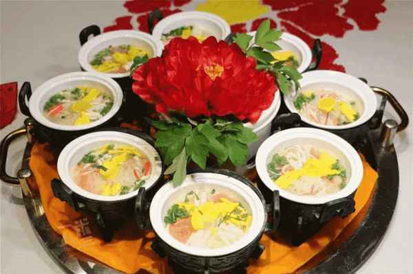 水席燕菜里都有什么菜—水席名菜