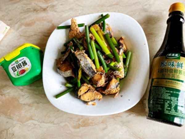 鲅魚和什么菜搭配好吃(鲅魚搭配什么一起吃)