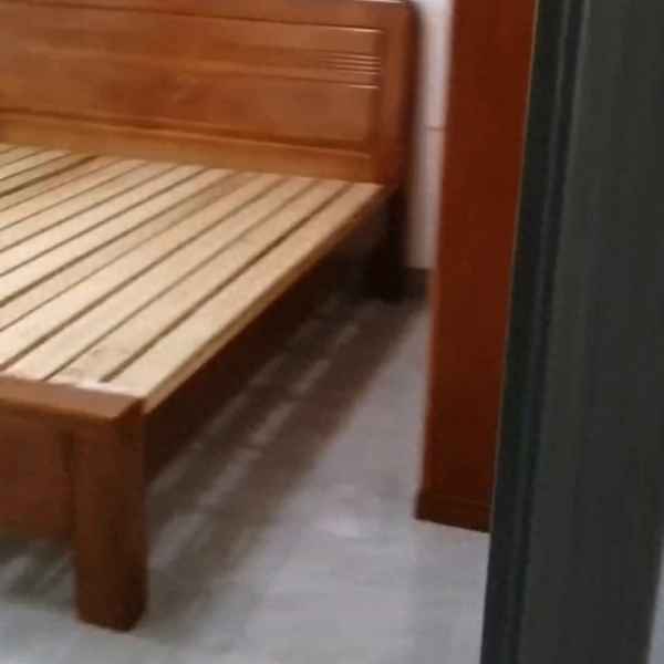 附近哪里有没有房子出租(200一个月出租楼房)