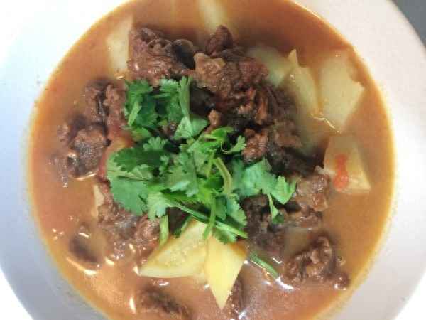 高壓鍋燉牛肉怎么燉好吃;高壓鍋燉牛肉怎么燉好吃竅門