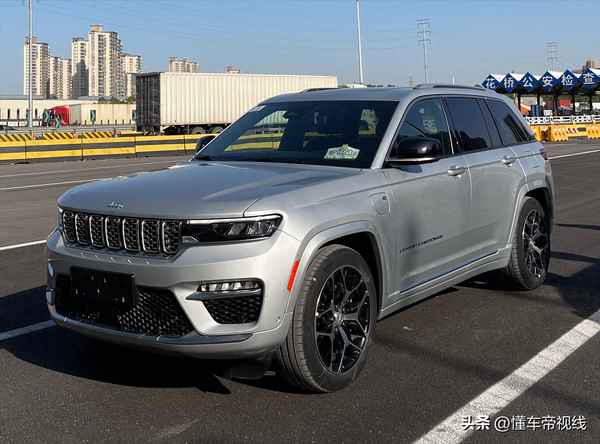 jeep后面limited什么车,jeep车尾limited