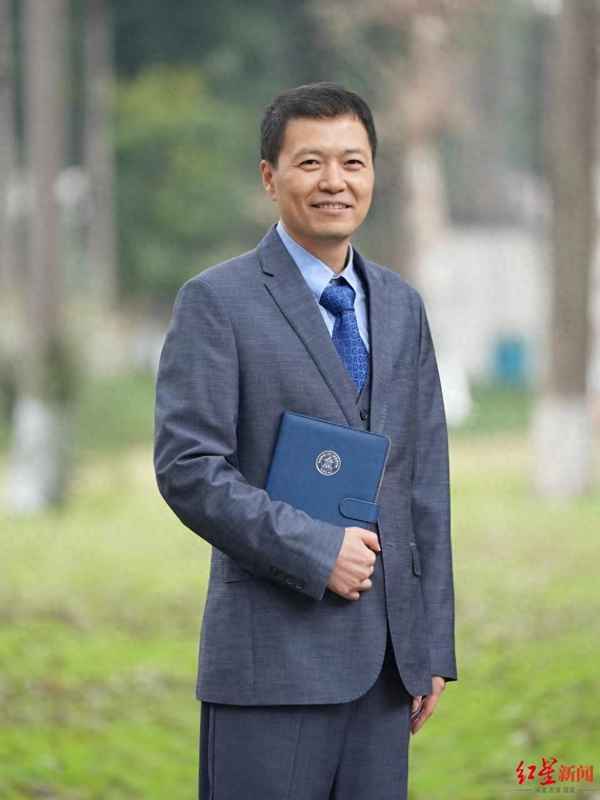 西南财经毛(西南财经毛概是大几的课)