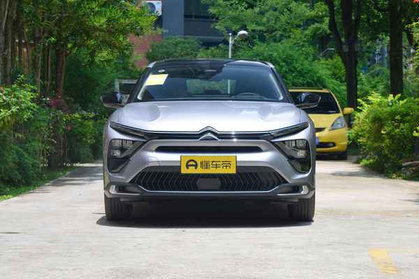 雅閣和3系怎么選;雅閣和3系差距