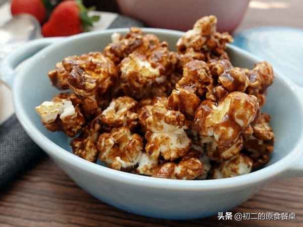 空氣是焦糖爆米花的味道,焦糖味的爆米花放的是什么