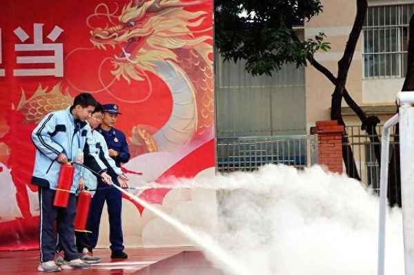 中小學公共安全教育_中小學公共安全教育技能訓練系列短片美麗多變的大自然