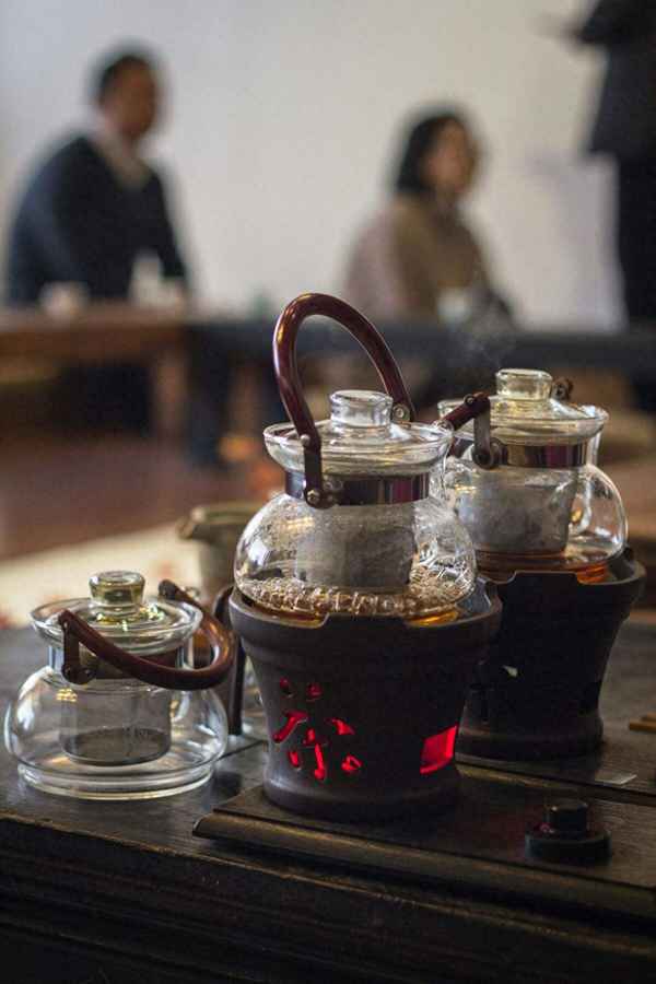 慢煮光阴一盏茶全诗及作者(慢煮时光唯美图片)