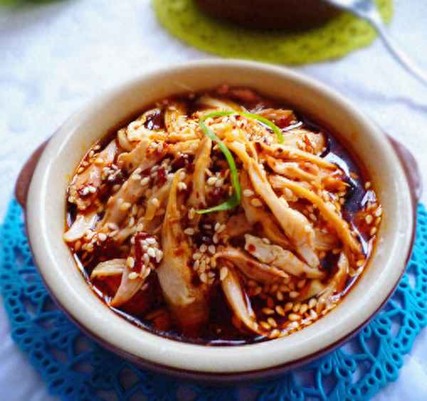 棒棒雞里面加什么配菜_棒棒雞加什么配菜比較好
