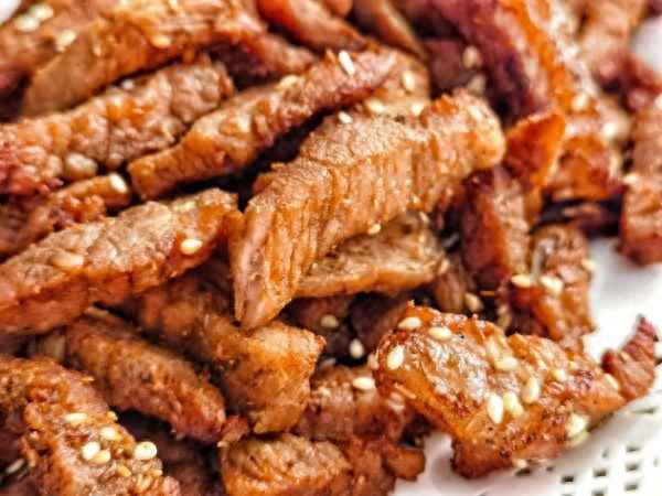 用空氣炸鍋?zhàn)鲲L(fēng)干牛肉干、空氣炸鍋怎么做風(fēng)干牛肉