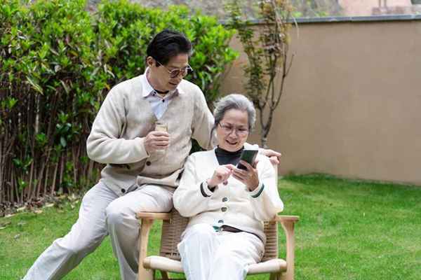 老年人的晚年生活方式、老年人的晚年生活方式是什么