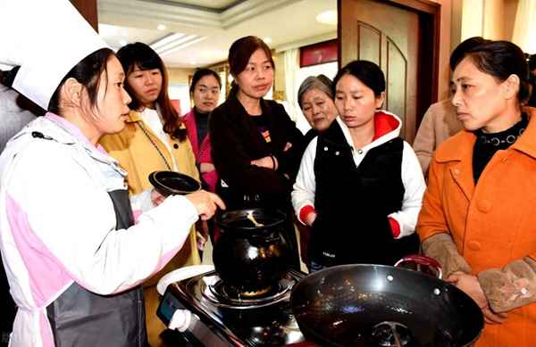 做菜大全家常菜做法視頻 視頻(做菜大全家常菜做法視頻 視頻新手)
