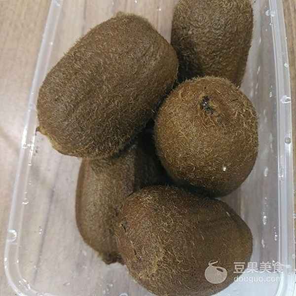 自制獼猴桃干怎么做自然曬干(自制獼猴桃干怎么做自然曬干視頻)