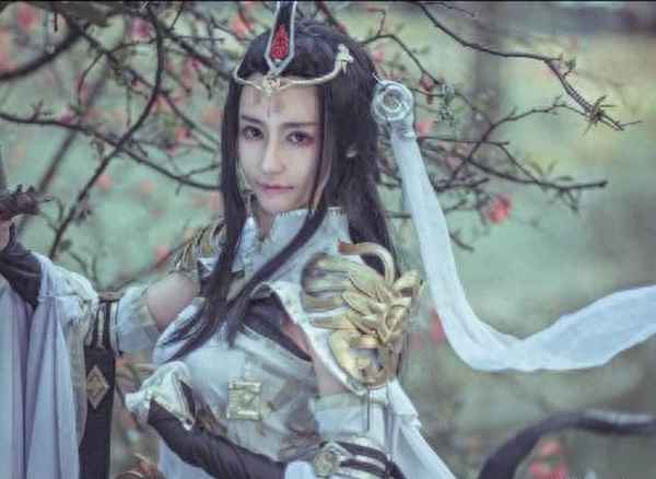 沧海月明珠有泪小说全文阅读(沧海月明珠有泪小说全集)