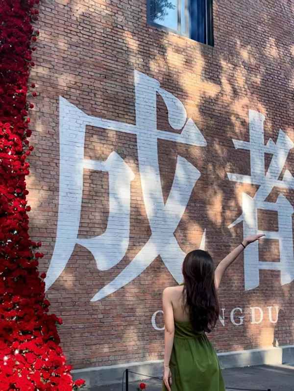 成都到黃龍九寨溝三日游;成都出發(fā)先去九寨溝還是黃龍
