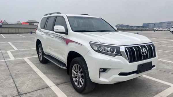 豐田suv二手車價(jià)格和圖片、豐田榮放2018款二手報(bào)價(jià)