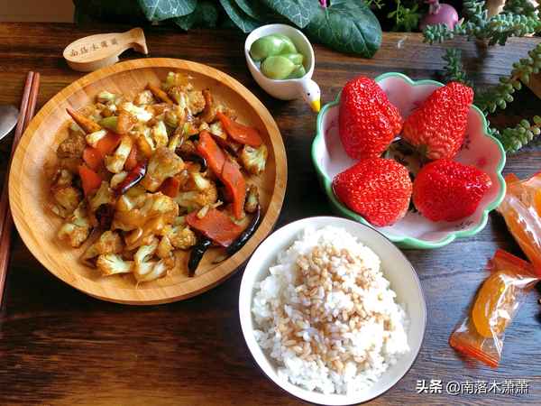 素炒花菜最正確的方法_花菜的5種簡(jiǎn)單做法