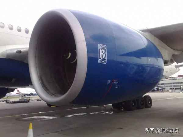 發動機圖片大全高清圖_汽車發動機全圖