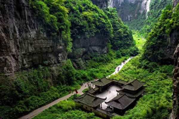 武隆天生三橋風景區-武隆天生三橋風景區導游詞
