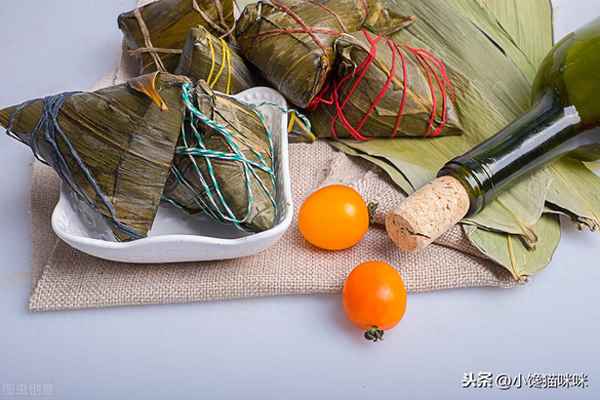 如何包咸肉粽子步驟簡(jiǎn)單_如何包咸肉粽子步驟簡(jiǎn)單視頻