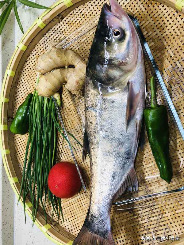 花鰱魚頭多久可以燉熟、燉花鰱魚頭的家常做法