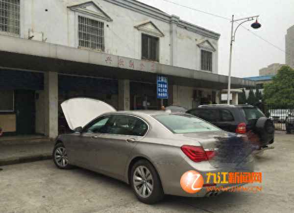 車管所牌照專用螺絲去哪里買,去車管所要螺絲會給嗎