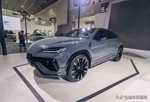 蘭博基尼車圖片2023最新款—1000000億的豪車圖片