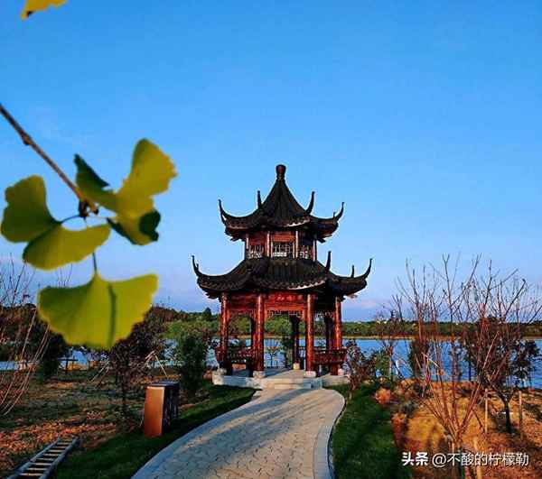 离安徽近的旅游城市;安徽离江苏最近的旅游景点