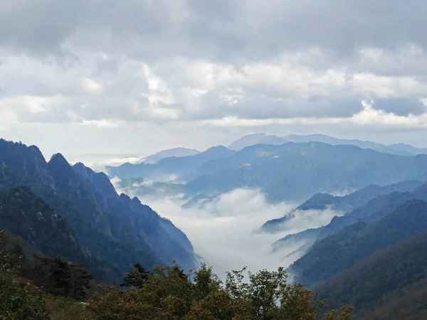 太白山最佳旅游时间;陕西太白山旅游攻略