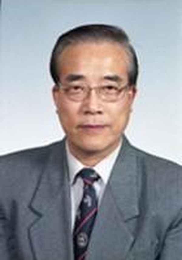 中國醫學方面的科學家、中國十大杰出女科學家