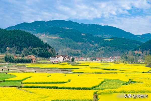 4月份適合去哪里旅游國內(nèi)(這個季節(jié)去哪里旅游比較適合)