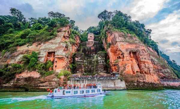 樂(lè)山旅游景點(diǎn)【樂(lè)山旅游景點(diǎn)大全排名】