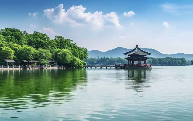 五一假期热线，知名景点风景如画