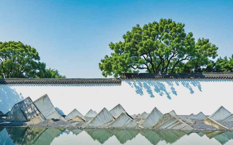 苏州必去景点推荐：拙政园、虎丘、寒山