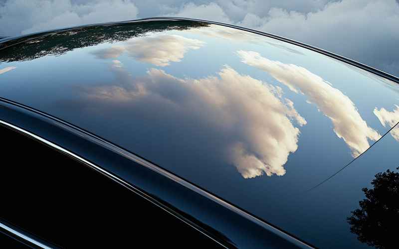 汽车玻璃看不清,汽车玻璃看不清楚怎么回事 汽车玻璃看不清,汽车玻璃看不清楚怎么回事