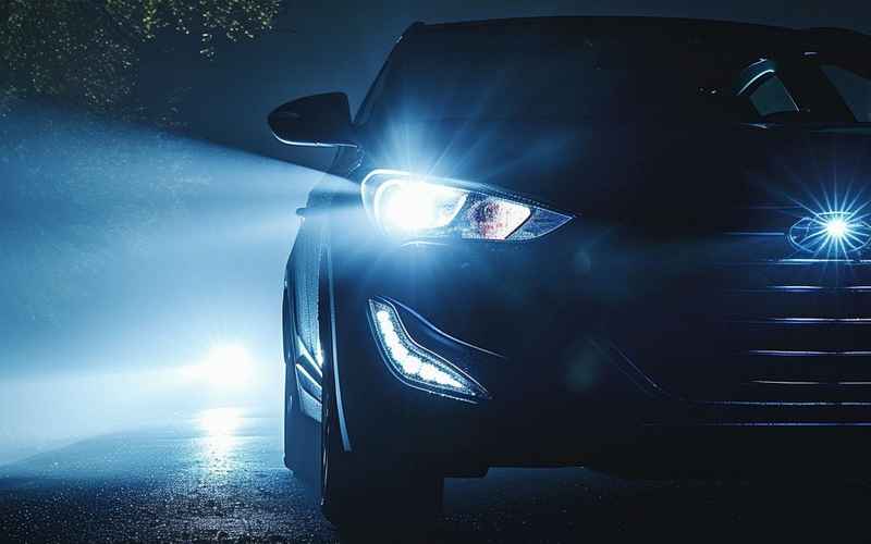 汽车大灯左右调节【汽车大灯左右调节教程】