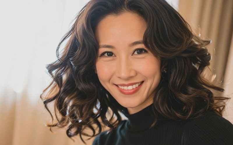 《星河映照萤火烛》：三十载光阴里的张钧甯荧幕轨迹