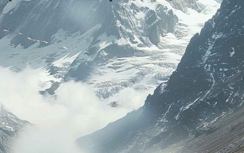 雪域雄鹰之铁血淬炼记 雪域雄鹰之铁血淬炼记