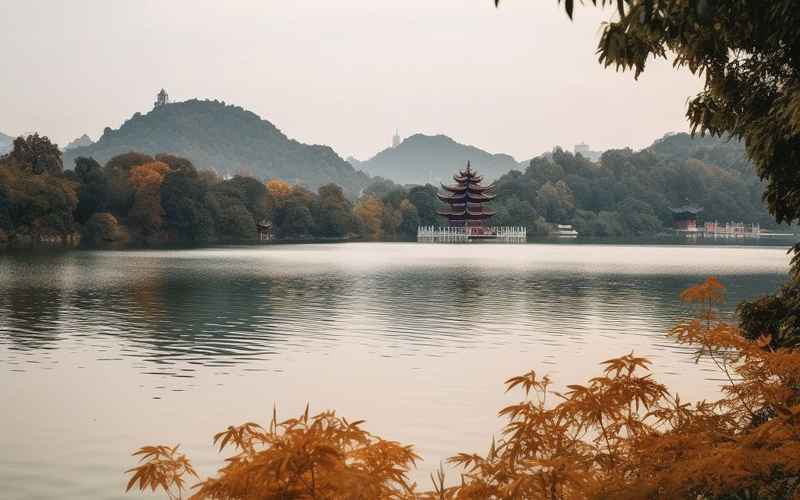 南昌旅游必去景點(diǎn)推薦：橘子洲頭、梅溪湖、岳麓山