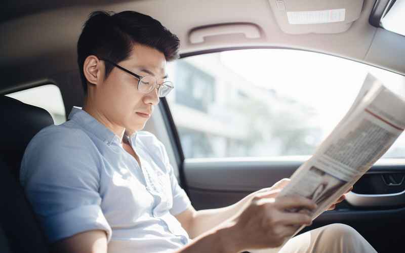 汽車保險絲怎么拔(汽車保險絲怎么拔出來)