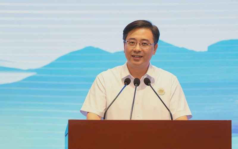 《政策支持与市场潜力双优推动旅游业发展》 《政策支持与市场潜力双优推动旅游业发展》