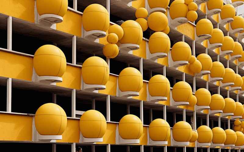 带翅膀的汽车_带翅膀的汽车标志是什么车