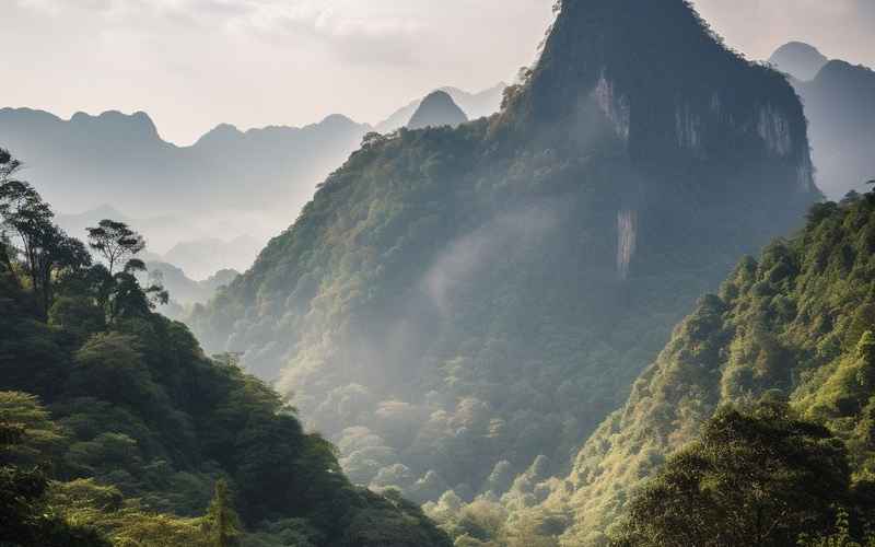 德保丹心大佛与罗汉山大峡谷