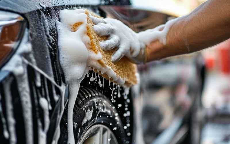 汽車刮痕;汽車刮痕自己怎么處理好